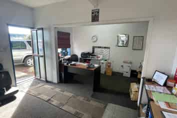 Exceptional Exposure, Rare Chance in Waipapa