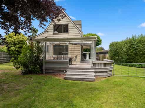 19 Irwin Place, Kinloch