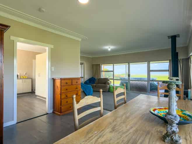 1152a Miranda Road, Miranda