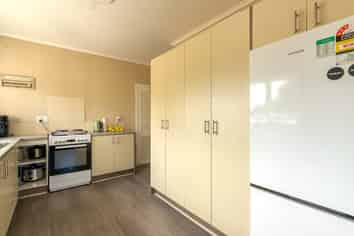 1152a Miranda Road, Miranda