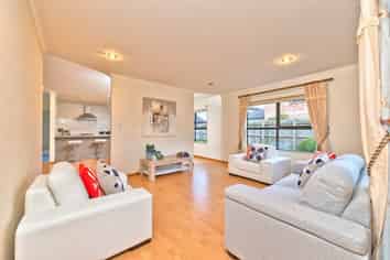 19H Gloucester Road, Manurewa