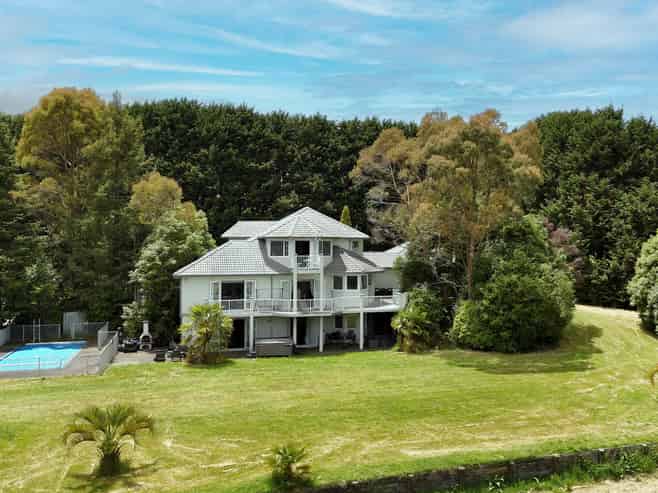 66 Forest Road, Oruanui