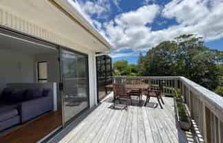 32A Gilshennan Valley, Red Beach