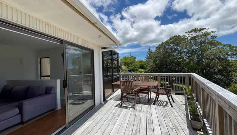 32A Gilshennan Valley, Red Beach
