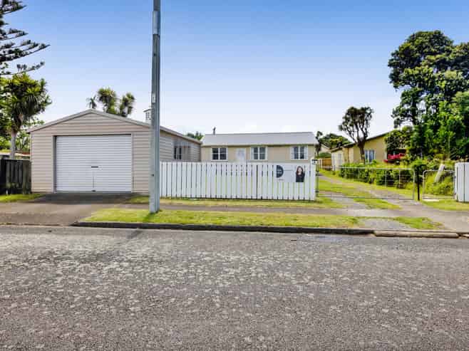 4 Middlesex Street, Patea