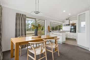 5 Tawhiri View, Pyes Pa