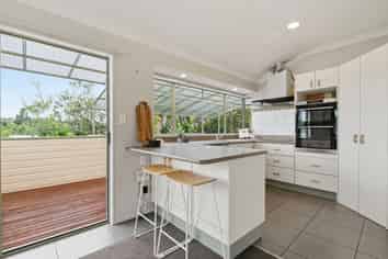 5 Tawhiri View, Pyes Pa