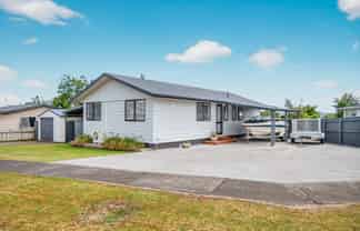 60 Grace Crescent, Richmond Heights
