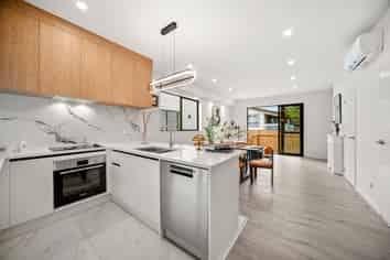 21E Hillcrest Avenue, Hillcrest