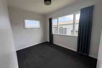 1/92 Parkers Road, Tahunanui