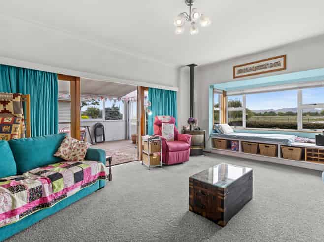 905 Southland Road, Raureka