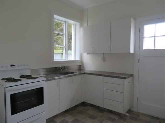 1/137-139 Cuba Street, Petone