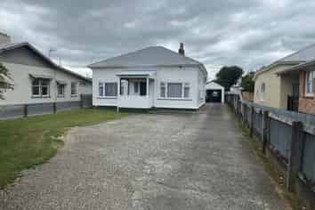 171 Ferguson Street, West End