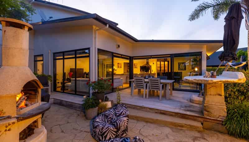 7 Antoine Grove, Richmond