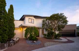 7 Antoine Grove, Richmond