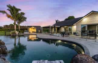 126a Blackbridge Road, Karaka