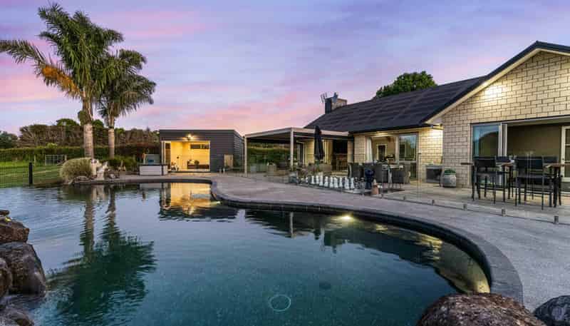 126a Blackbridge Road, Karaka