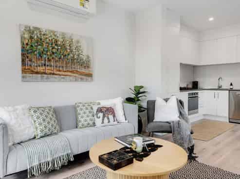 11 Tahere Road, Totara Park