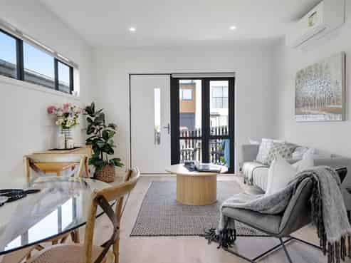 11 Tahere Road, Totara Park