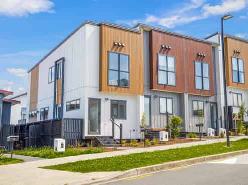 11 Tahere Road, Totara Park