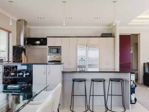 136 Lake Crescent, Hamilton Lake