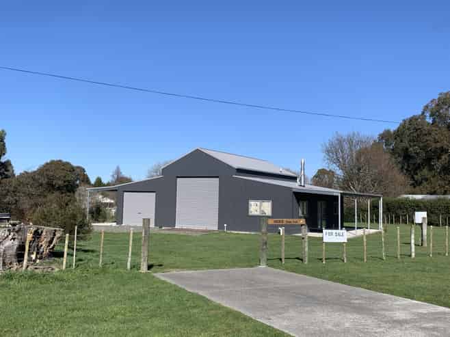 21 Buckland Street, Tikokino