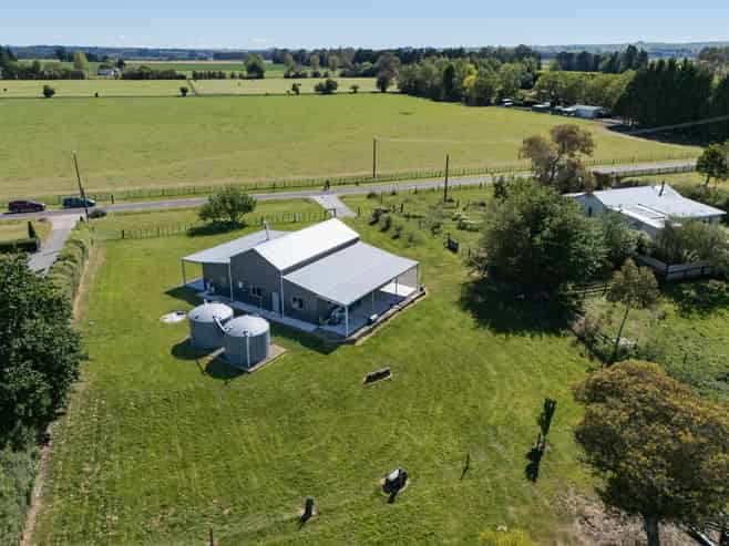 21 Buckland Street, Tikokino