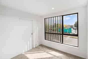 4/86-90 Elliot Street, Pahurehure