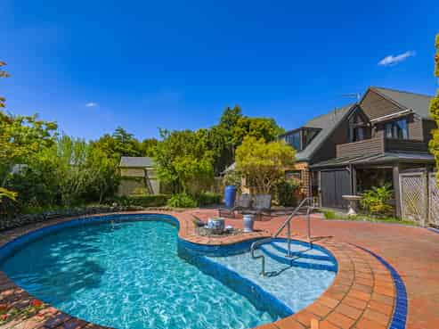 323 Reid Line East, Colyton