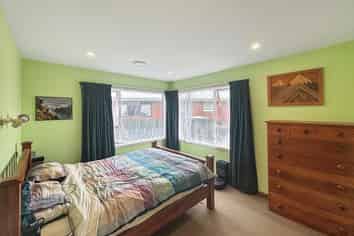 1 Aileen Place, Upper Riccarton