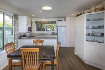 1 Aileen Place, Upper Riccarton