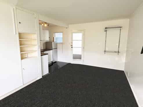 8/67 St Vincent Ave, Remuera