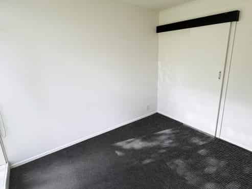 8/67 St Vincent Ave, Remuera