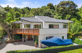 9 Helen Ryburn Place, Torbay