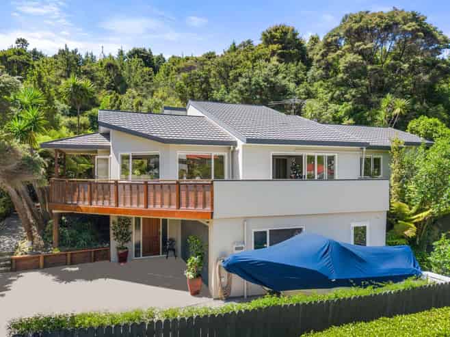 9 Helen Ryburn Place, Torbay