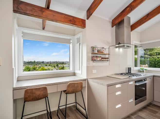 8 Cynthia Place, Bellevue