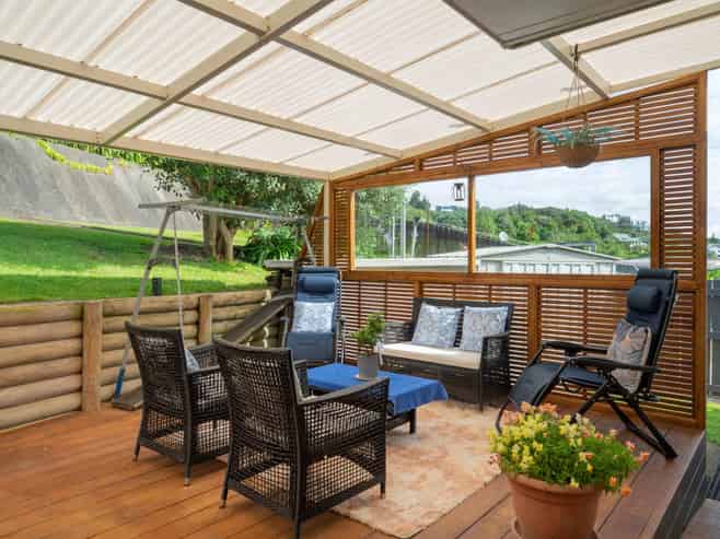 8 Cynthia Place, Bellevue