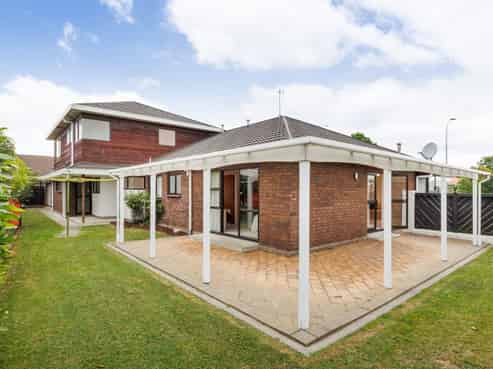 1 Airport Drive, Milson