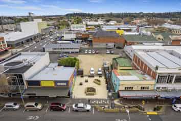 Flexible retail or office space and parking