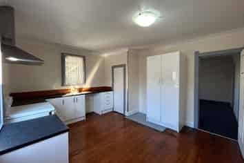 33 White Street, Taradale