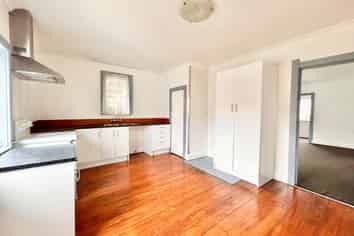 33 White Street, Taradale