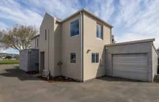 3/9 Domett Street, Waltham