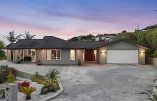 6 Commodore Place, Britannia Heights