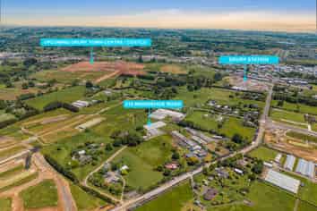 215 Waihoehoe Road, Drury
