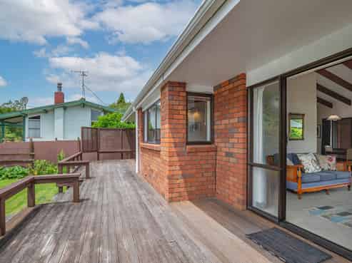 11 Stuart Street, Levin