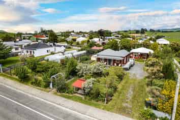 24 and 24A Main Road, Owaka