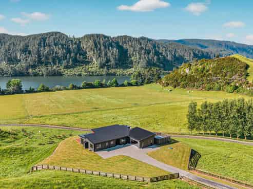 1/387 Pokuru Road North, Whakamaru