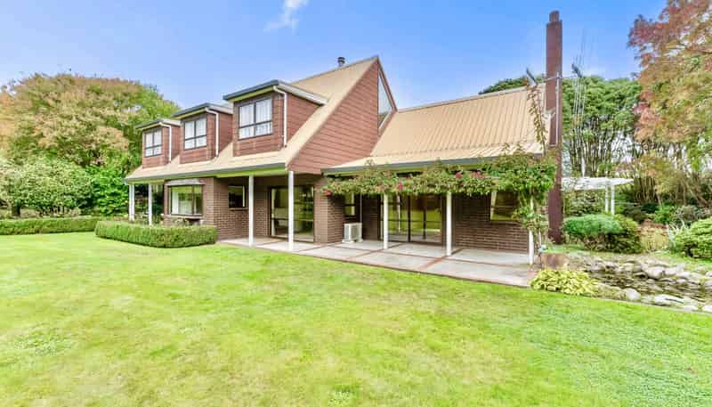 962 State Highway 1, Manakau