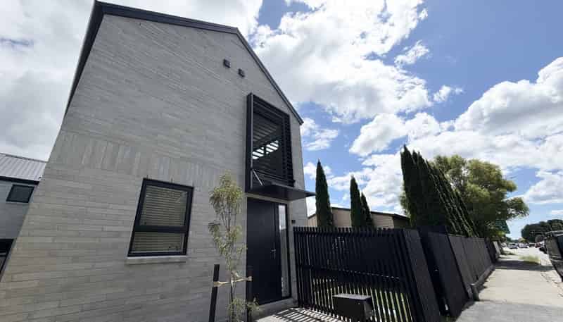 1/197 Innes Road, Saint Albans