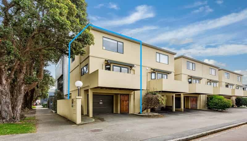 1/7 Raroa Road, Belmont